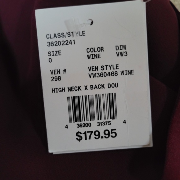 NWT Davids Bridal Pleated Cross-Back Double Cloth Bridesmaid Dress 0 Wine - Picture 5 of 5